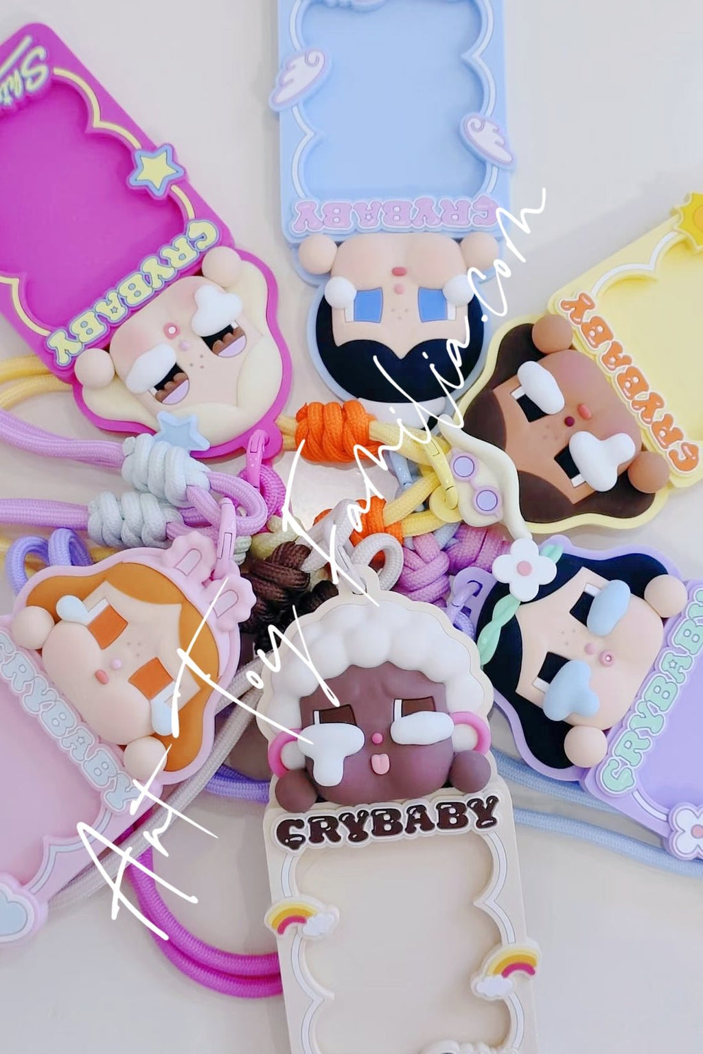 crybaby-shiny-shiny-series-card-holder-shiny-POP Mart Crybaby
