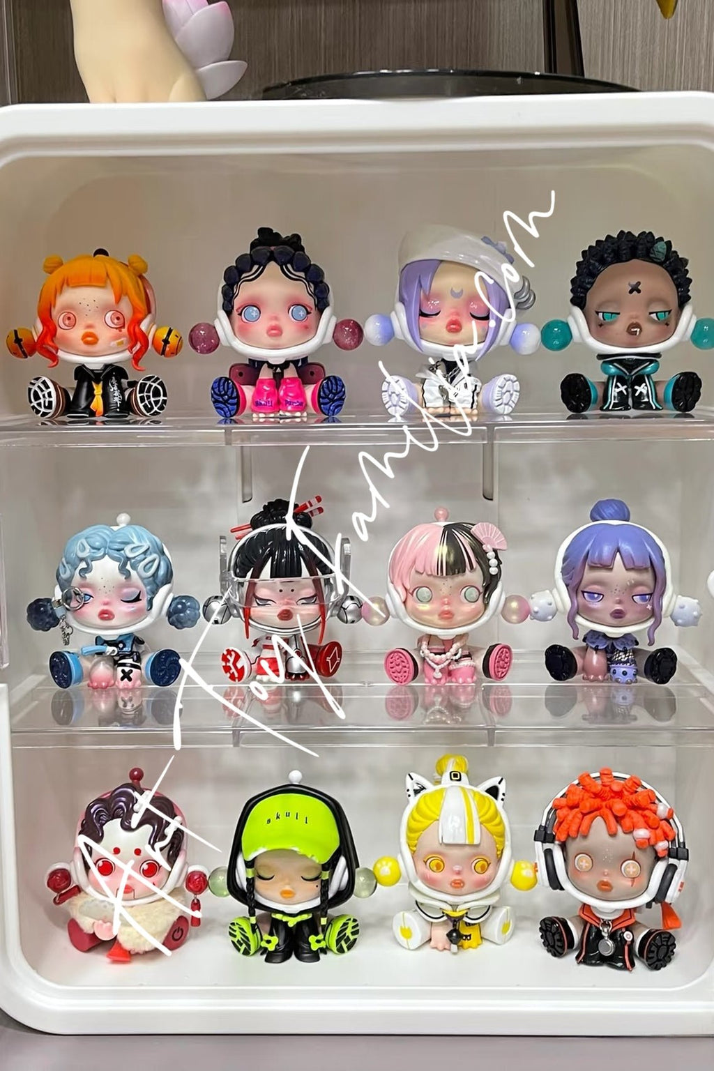 POP MART Skullpanda City Of Night Series