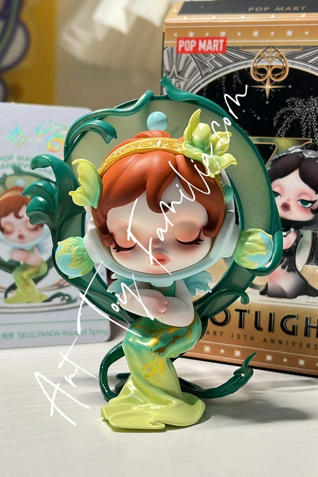 spotlight-pop-mart-13th-anniversary-series-POP MART hirono